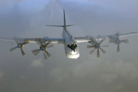 Российский ракетоносец Ту-95МС