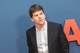 Джесси Айзенберг