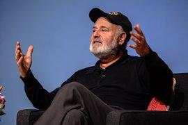 Режиссер Роб Райнер