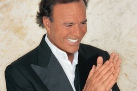 Хулио Иглесиас