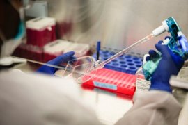 Лаборатория, ученые