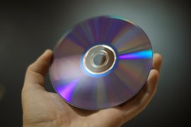 Компакт диски