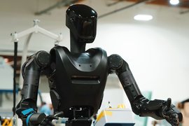 Робот Phantom MK-1