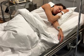 Лерчек (Валерия Чекалина) в больнице