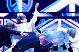 южно-корейская группа BTS