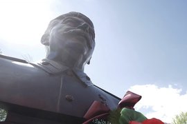 Памятник Сталину в Новосибирске