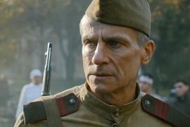 Кадр из фильма «Отец»